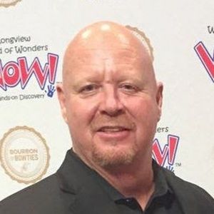 Meet your Posher, Thomas